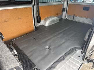 2020 Toyota HIACE - Thumbnail
