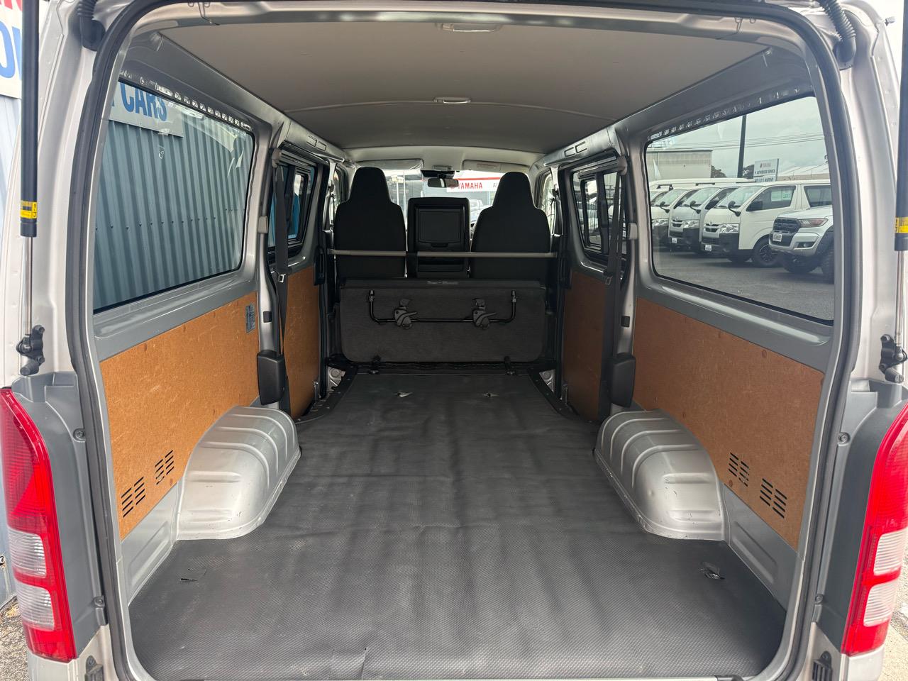 2020 Toyota HIACE