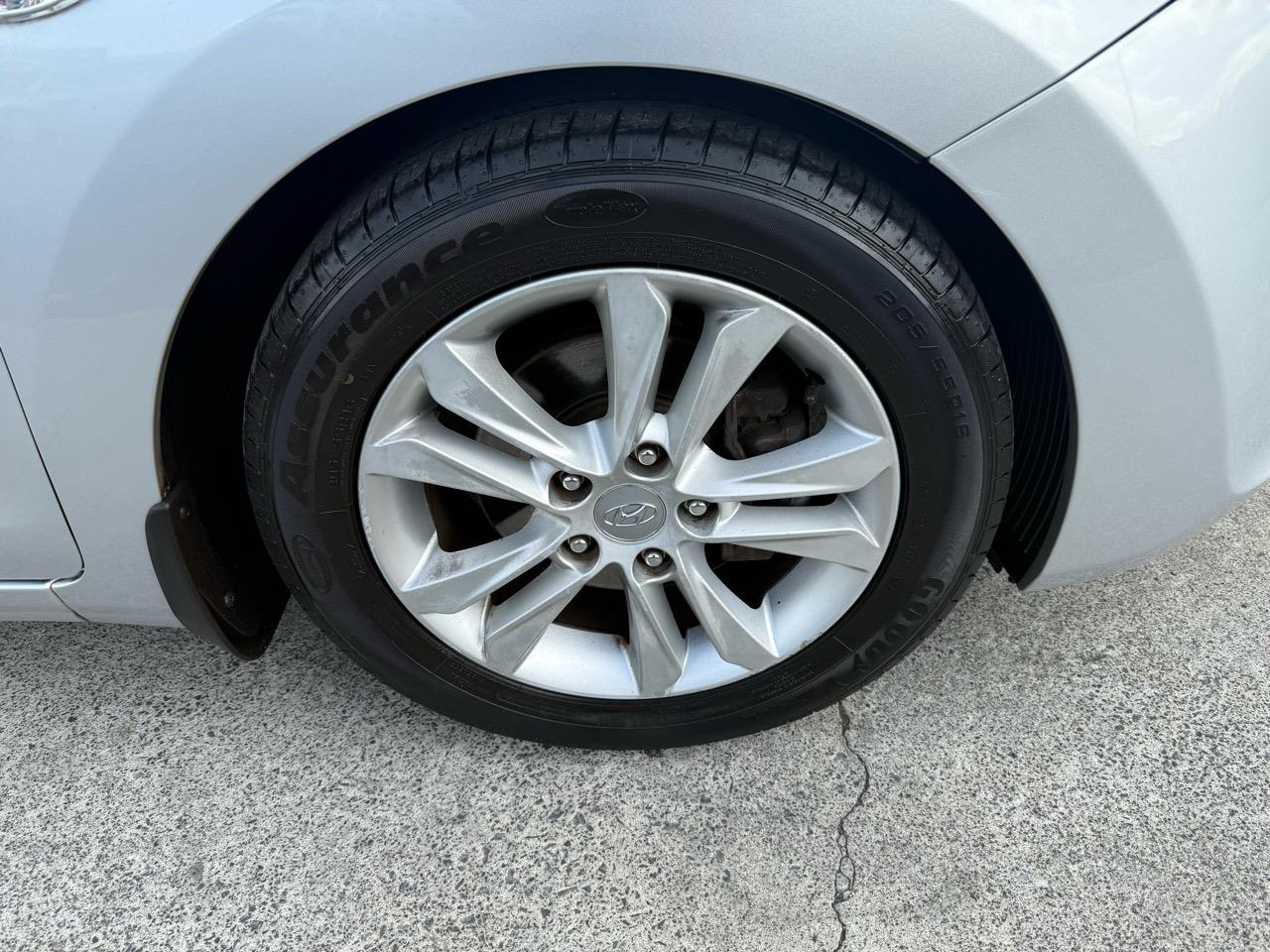 2013 HYUNDAI I30