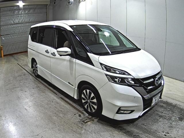 2018 Nissan SERENA