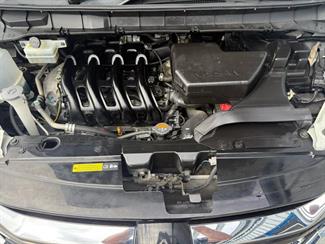 2018 Nissan SERENA - Thumbnail