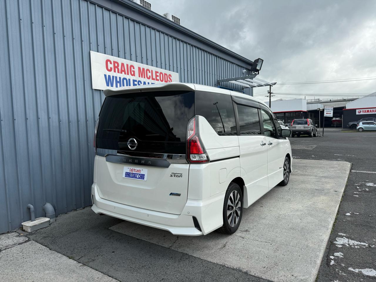 2018 Nissan SERENA