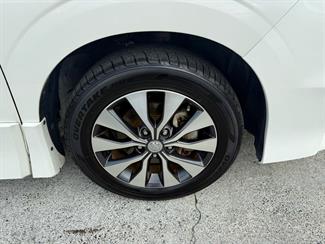 2018 Nissan SERENA - Thumbnail