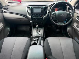 2016 Mitsubishi Triton - Thumbnail