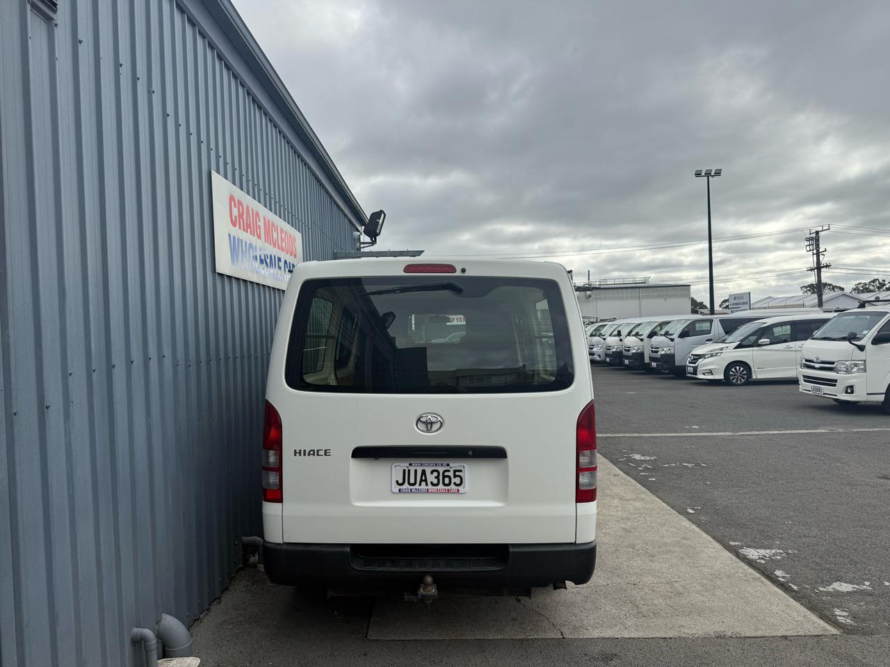 2016 Toyota HIACE