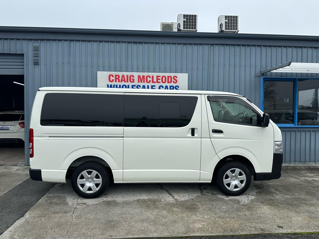 2022 Toyota HIACE