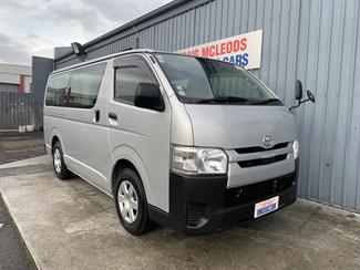 2019 Toyota HIACE - Thumbnail