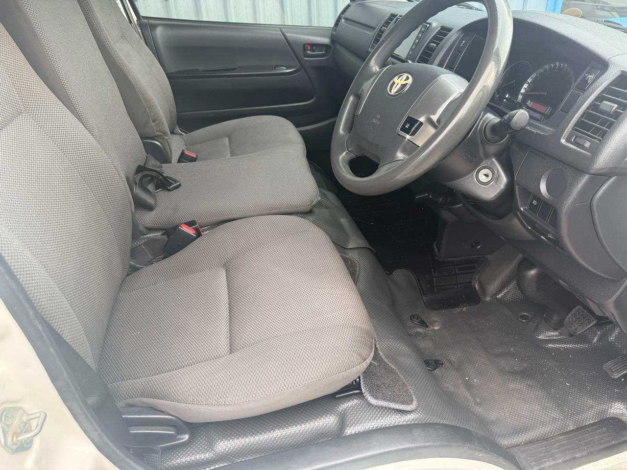 2018 Toyota HIACE