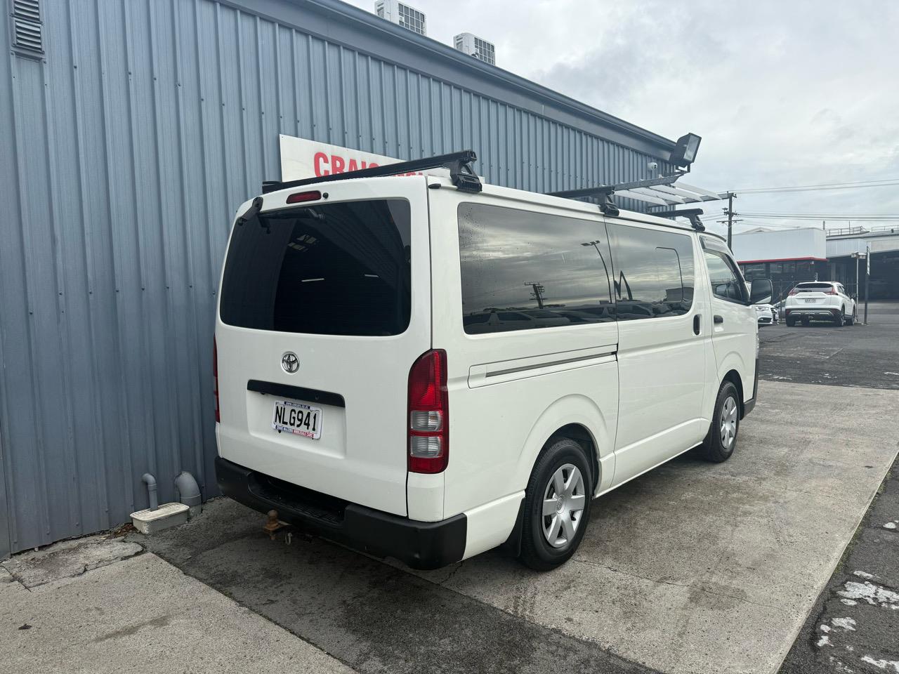 2018 Toyota HIACE