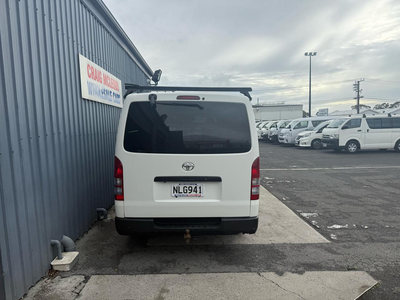 2018 Toyota HIACE