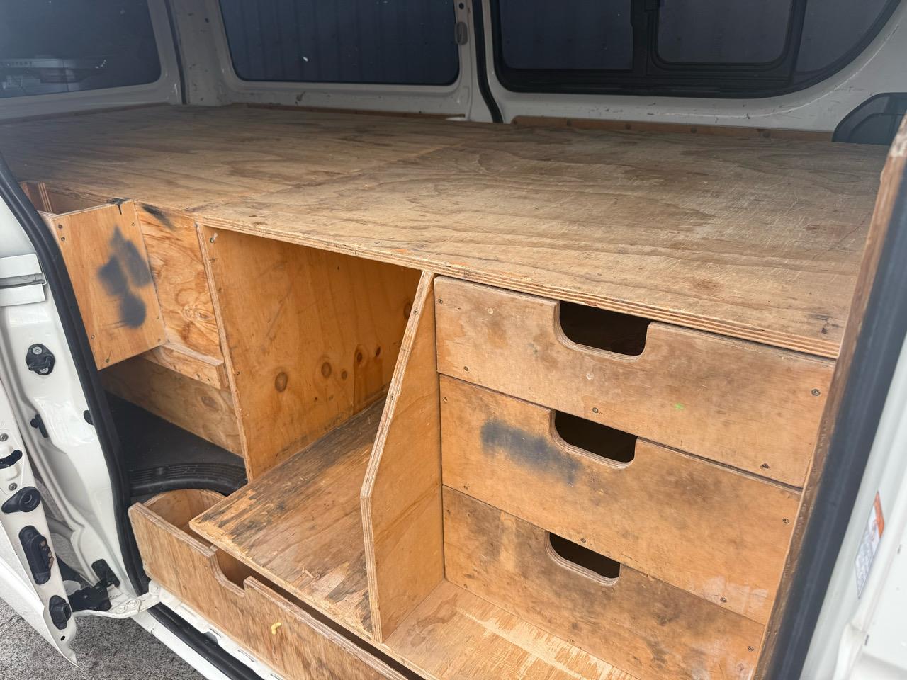 2018 Toyota HIACE