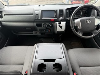 2019 Toyota HIACE - Thumbnail