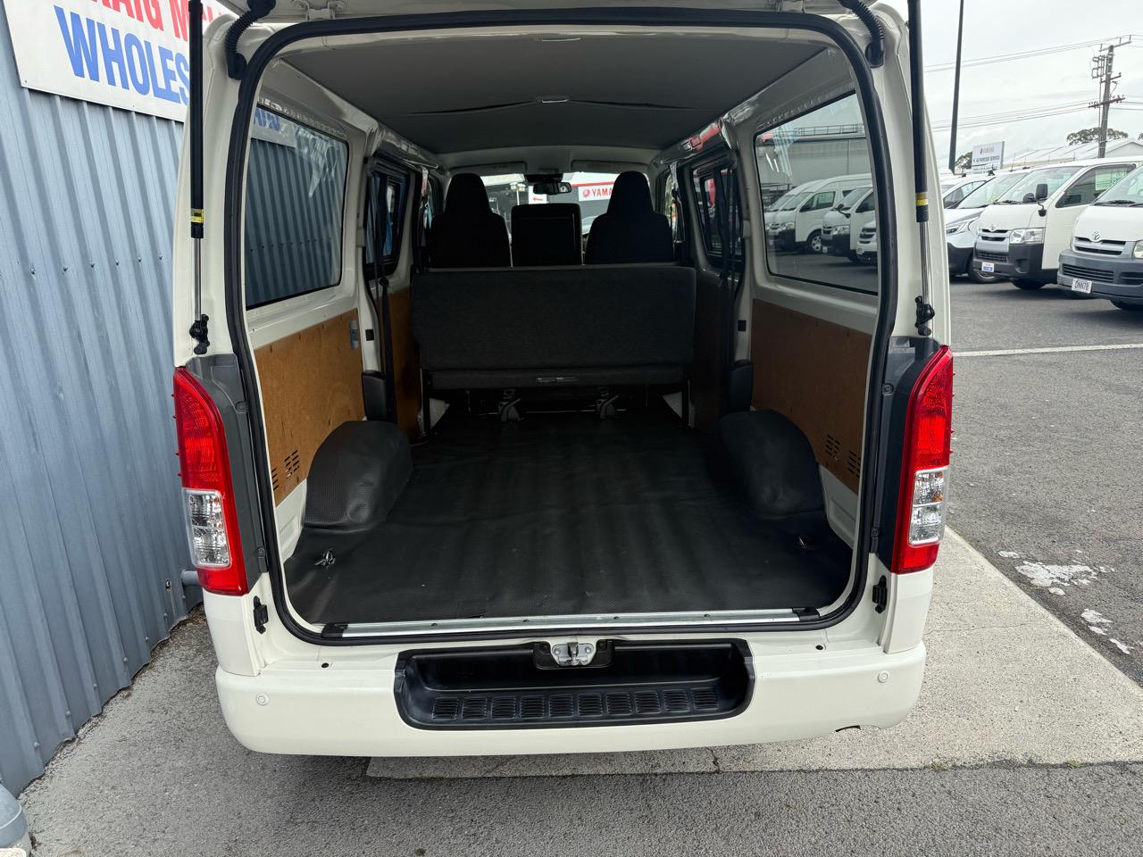 2019 Toyota HIACE
