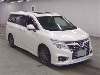 2017 Nissan Elgrand - Thumbnail