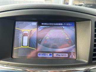 2017 Nissan Elgrand - Thumbnail