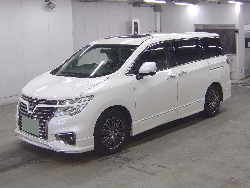 2017 Nissan Elgrand