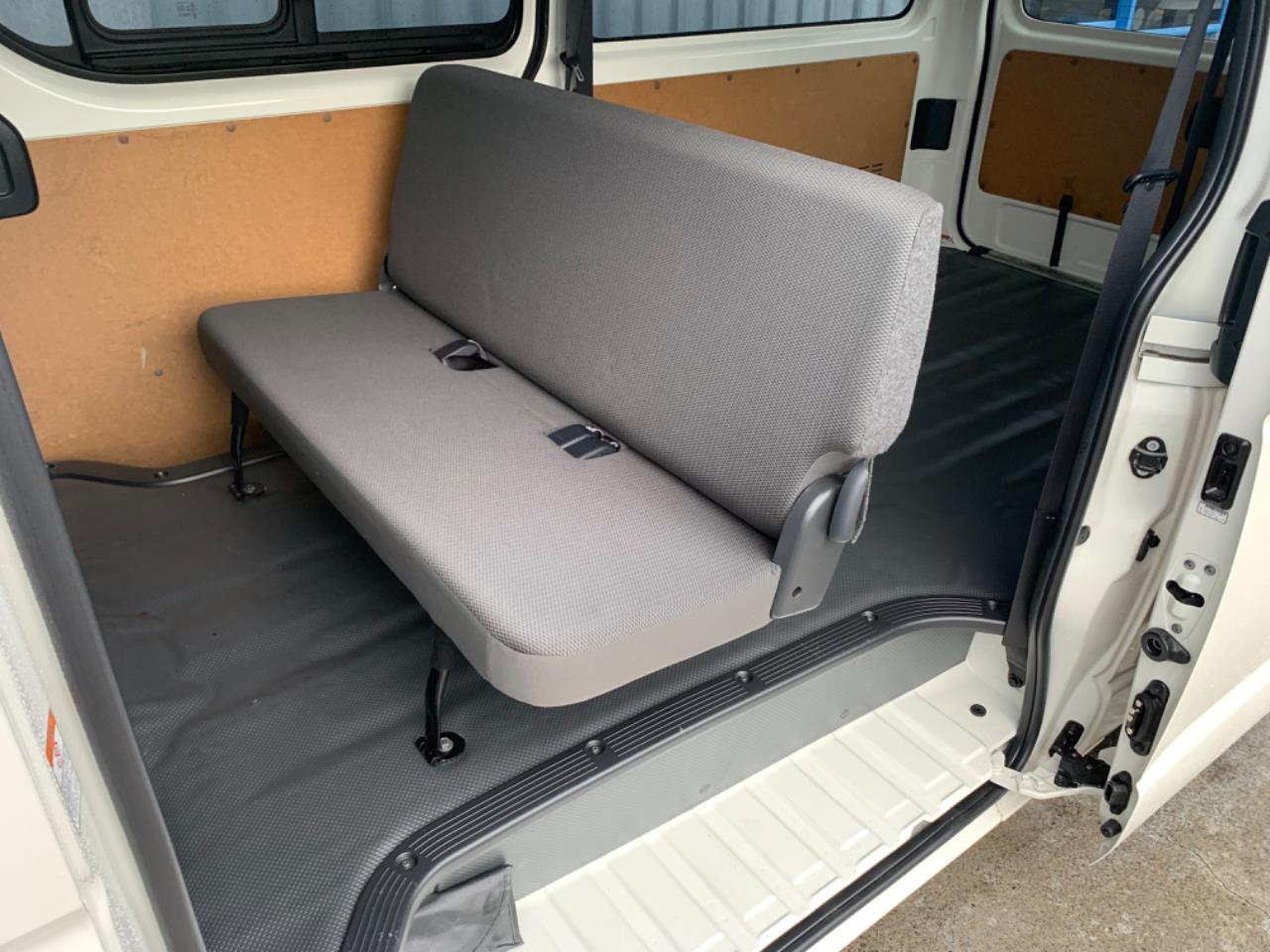 2019 Toyota HIACE