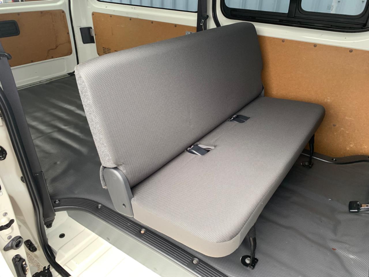 2019 Toyota HIACE