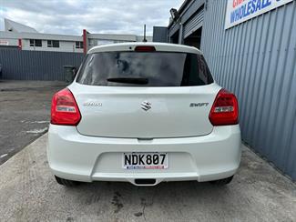 2020 Suzuki Swift - Thumbnail