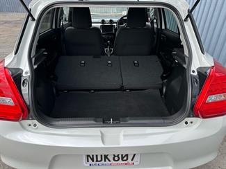 2020 Suzuki Swift - Thumbnail