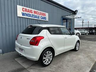 2020 Suzuki Swift - Thumbnail