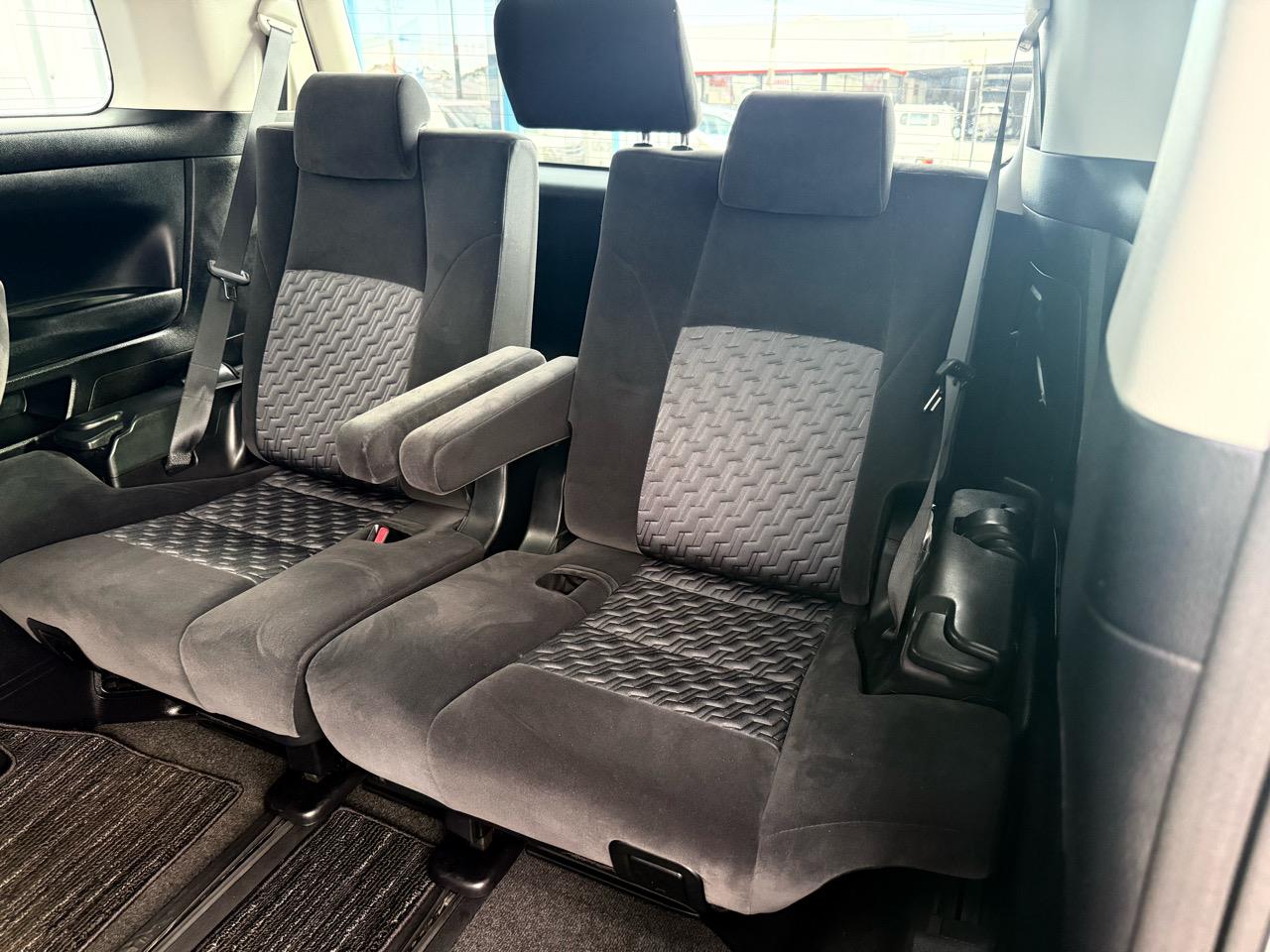 2016 Toyota Vellfire