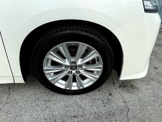 2016 Toyota Vellfire - Thumbnail