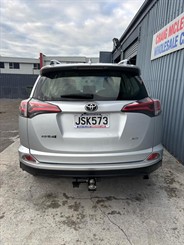 2016 Toyota RAV4 - Thumbnail