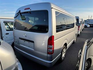 2024 Toyota HIACE - Thumbnail