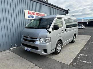 2024 Toyota HIACE - Thumbnail