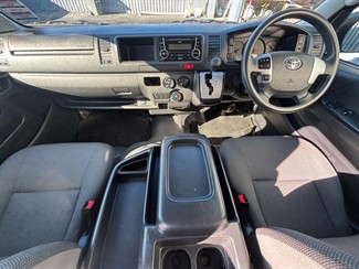2018 Toyota HIACE - Thumbnail