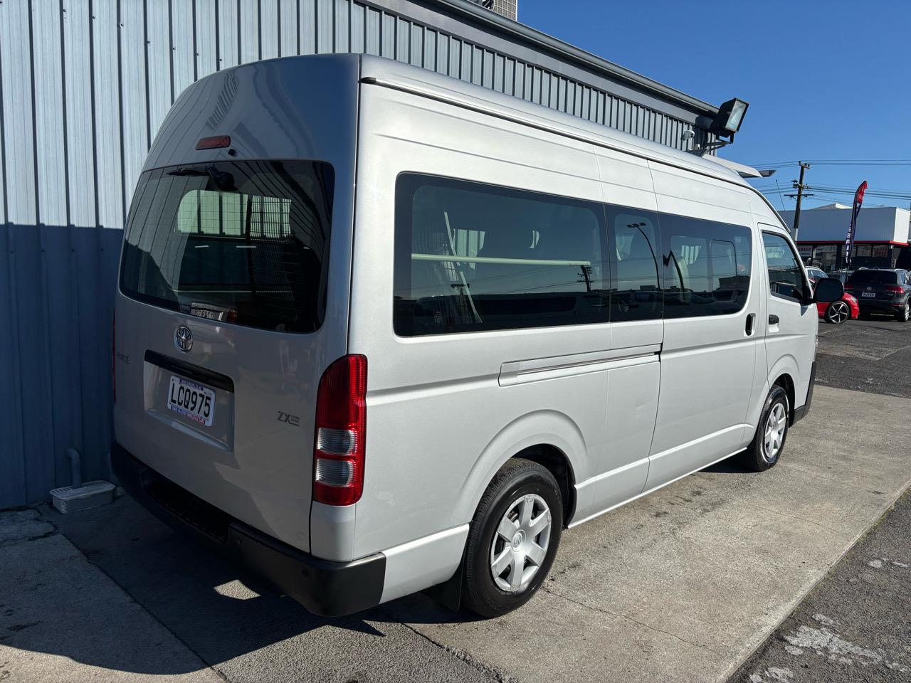 2018 Toyota HIACE
