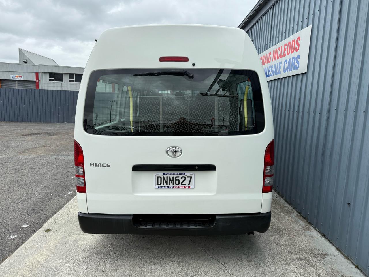 2006 Toyota HIACE