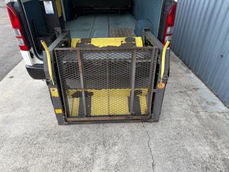 2006 Toyota HIACE - Thumbnail