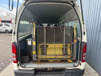 2006 Toyota HIACE - Thumbnail