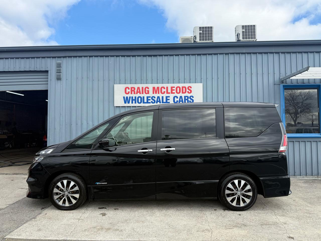 2018 Nissan SERENA