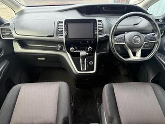 2018 Nissan SERENA - Thumbnail