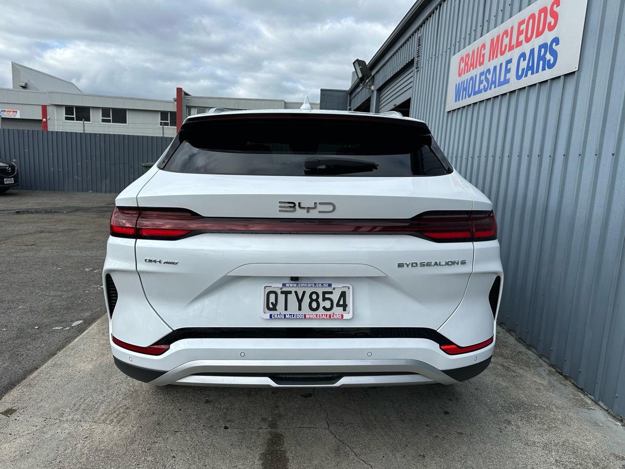 2024 BYD SEALION 6