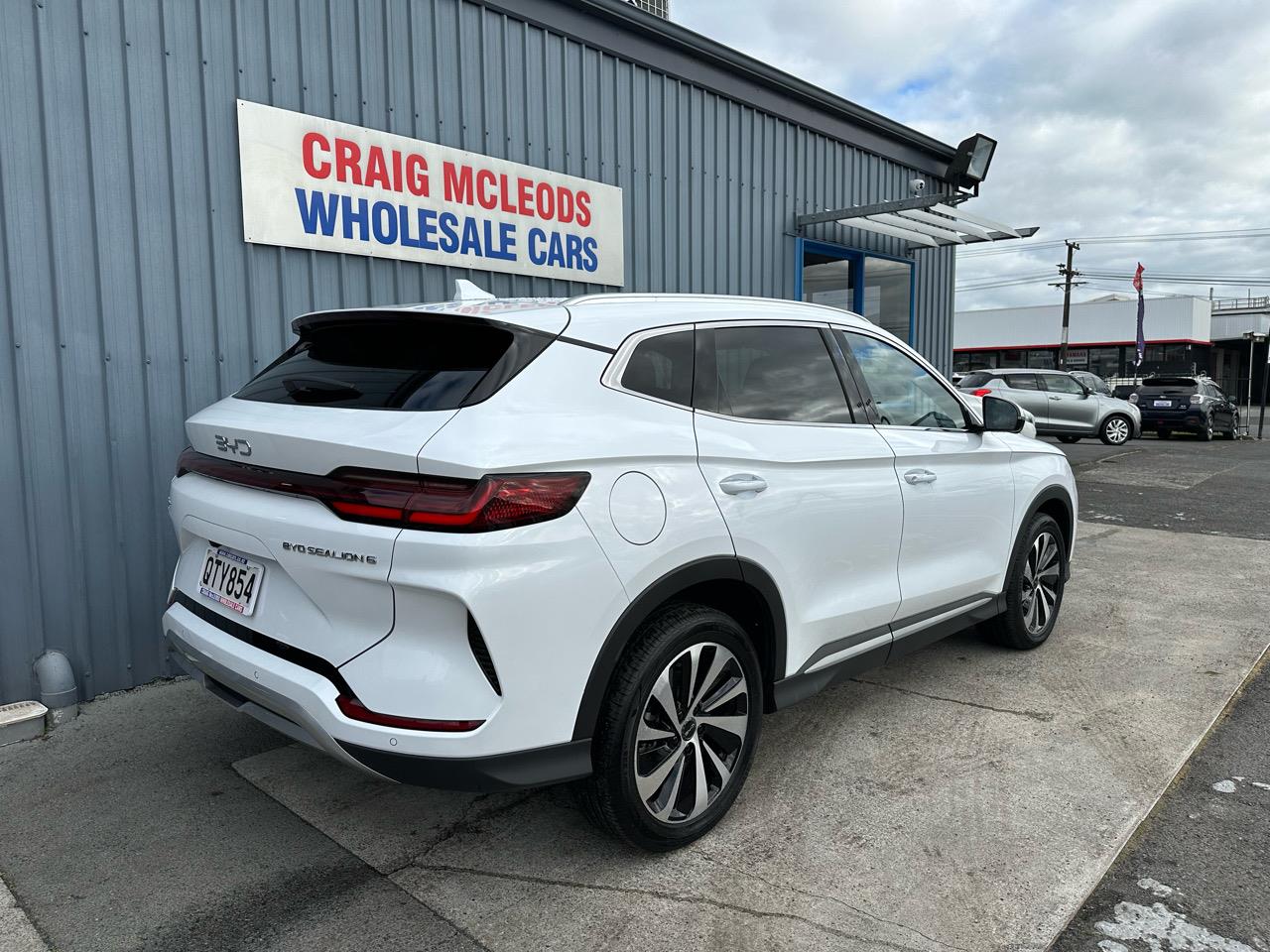 2024 BYD SEALION 6