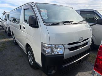 2023 Toyota HIACE - Thumbnail