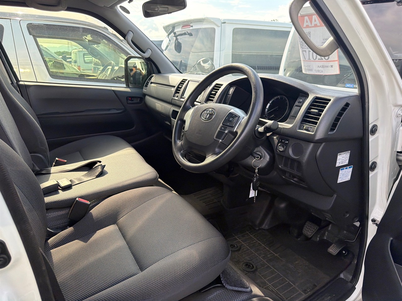 2023 Toyota HIACE