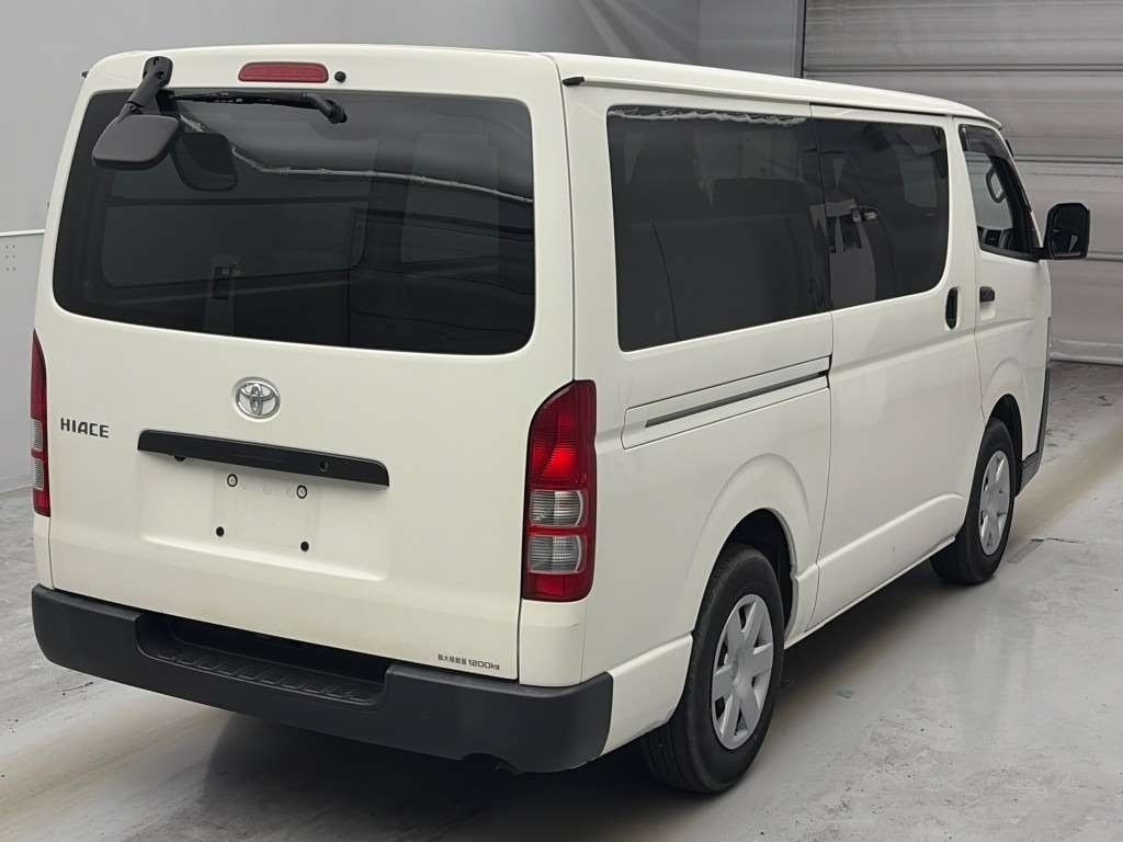 2023 Toyota HIACE