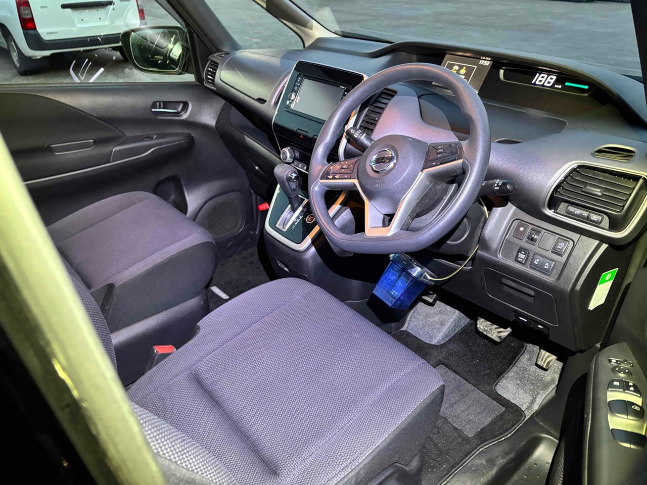 2019 Nissan SERENA