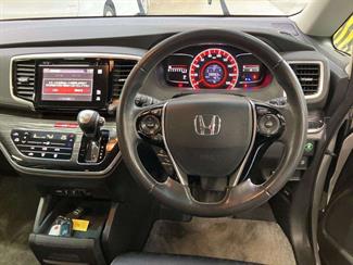 2014 Honda Odyssey - Thumbnail