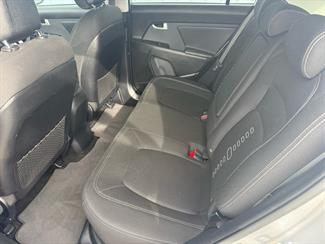 2015 Kia Sportage - Thumbnail