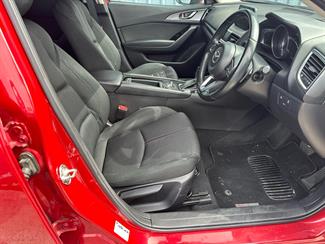 2017 Mazda Mazda3 - Thumbnail