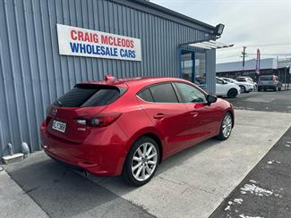 2017 Mazda Mazda3 - Thumbnail