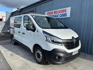 2022 Renault Trafic - Thumbnail