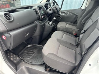 2022 Renault Trafic - Thumbnail