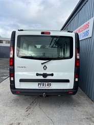 2022 Renault Trafic - Thumbnail